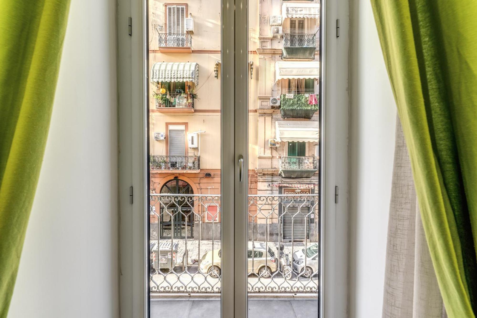 Casa Galu' Bed & Breakfast Napoli Eksteriør bilde